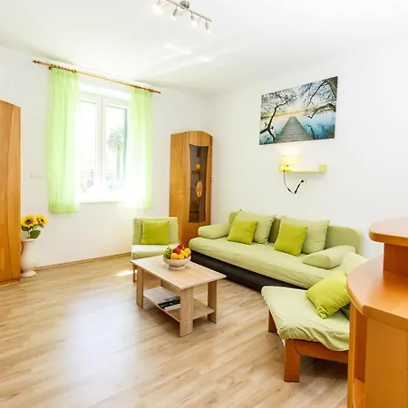 Forest Apartman *