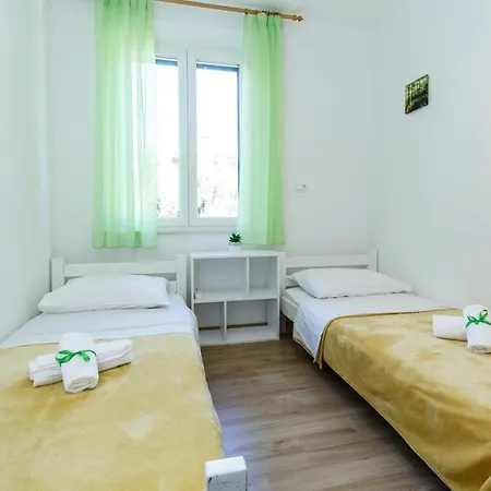 Forest Apartment